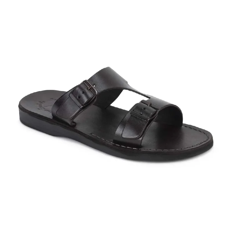 Men's sandals with a contrast stitching detailSamson - Leather Double Buckle Sandal | Brown Men's sandals with a contrast stitching detailSamson - Leather Double Buckle Sandal | Brown