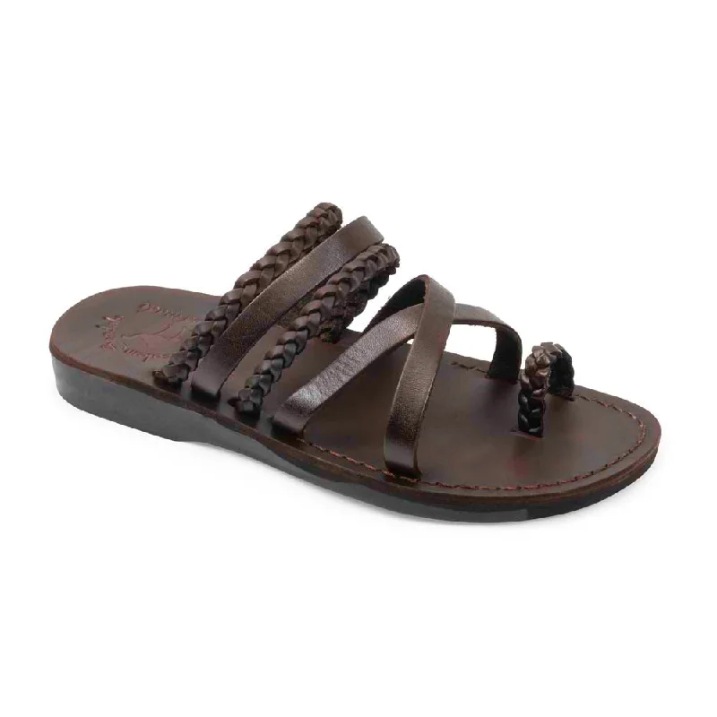 Men's sandals with a shock - absorbing insoleUri - Strappy Braided Toe Loop Sandal | Brown Men's sandals with a shock - absorbing insoleUri - Strappy Braided Toe Loop Sandal | Brown