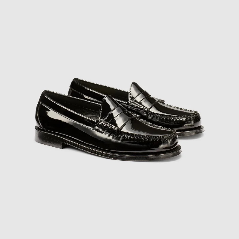Men's loafers with a flexible sole for easy movementMENS LARSON MONOGRAM HERITAGE WEEJUNS LOAFER Men's loafers with a flexible sole for easy movementMENS LARSON MONOGRAM HERITAGE WEEJUNS LOAFER