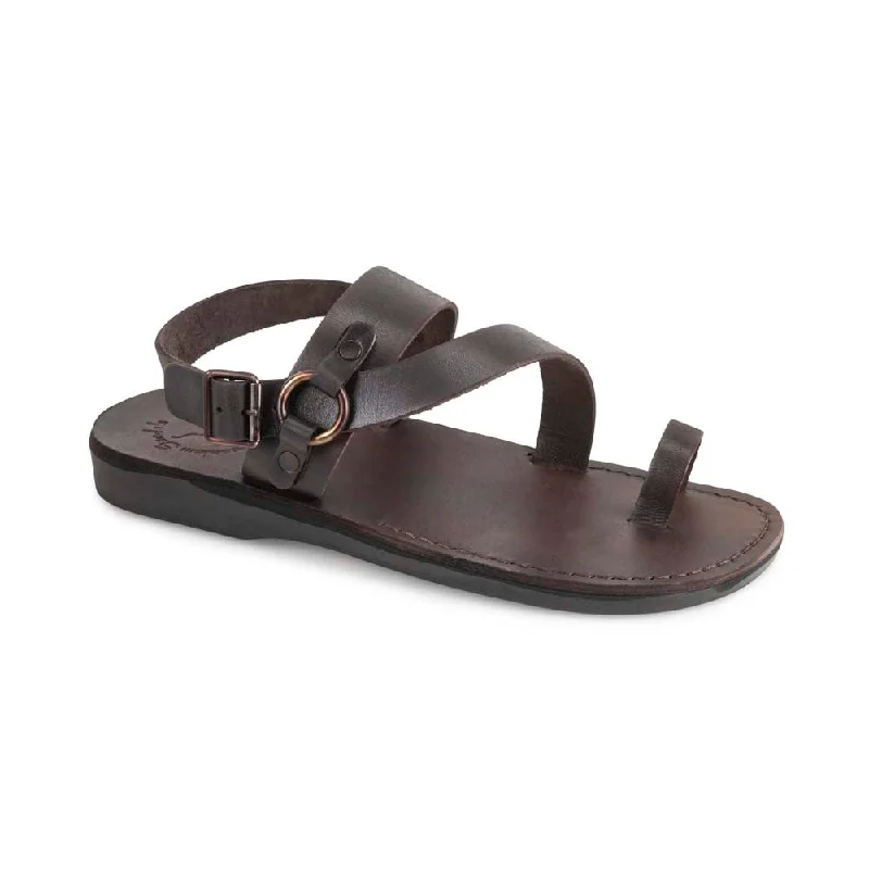 Men's sandals with a perforated leather upper for ventilationGabriel - Leather Toe Loop Sandal | Brown Men's sandals with a perforated leather upper for ventilationGabriel - Leather Toe Loop Sandal | Brown