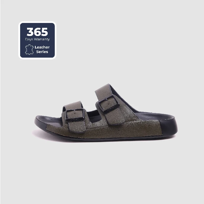 Men's sandals in a neutral color like black or brown Men's sandals in a neutral color like black or brown Zedan
