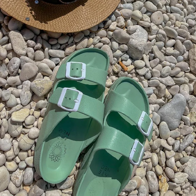 Men's sandals with a toe post design Men's sandals with a toe post design Sea Sandals 1 Mint