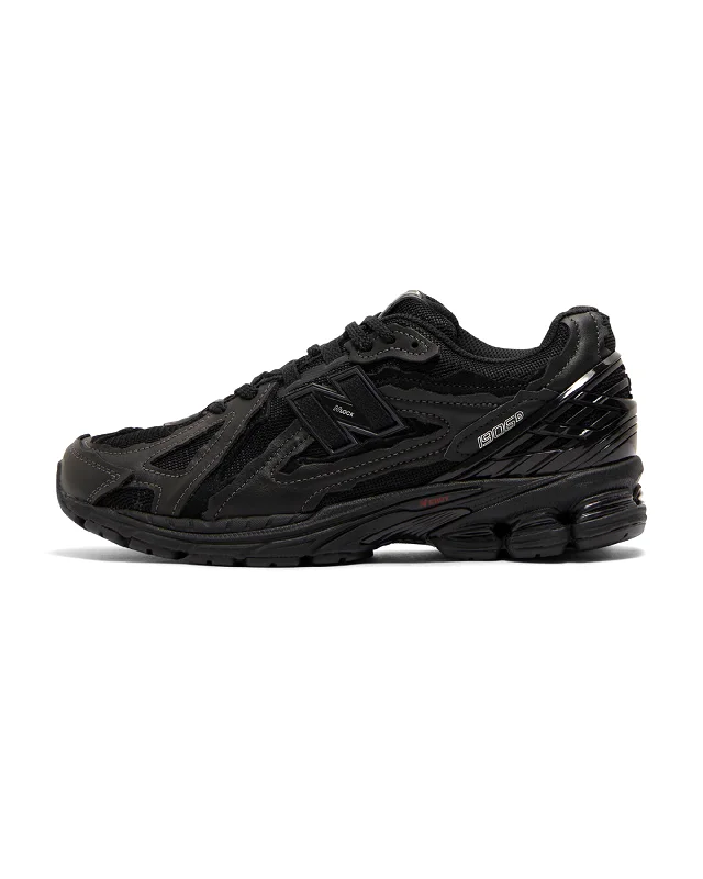 Men's fashion - forward sneakers with a unique tongue design1906 - Black / Black
