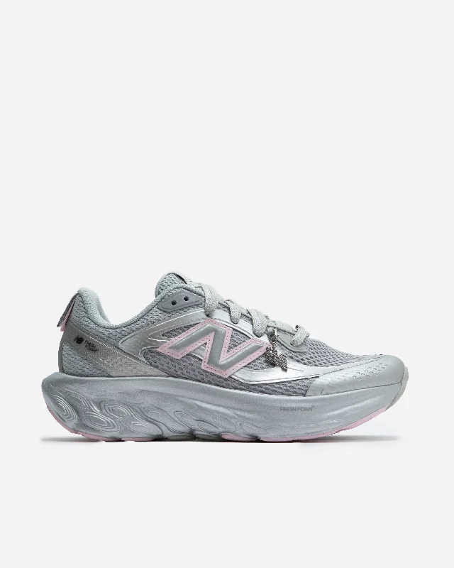 Men's high - end luxury sneakers with hand - stitched detailsNew Balance x Ganni Fresh Foam Trainer Men's high - end luxury sneakers with hand - stitched detailsNew Balance x Ganni Fresh Foam Trainer